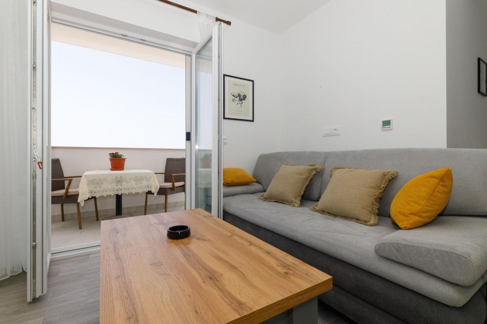 Ferienwohnung Apartman Maro Makarska Exterior foto